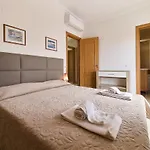 812 Quinta Marina Lagos